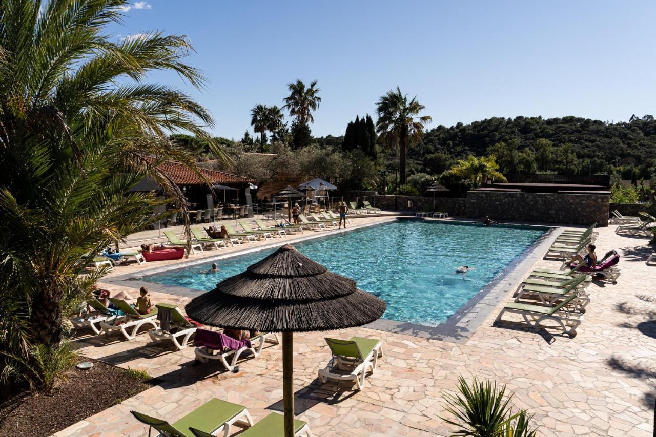 Camping maeva Respire Ecolodge l'Etoile d'Argens Fréjus Eksteriør billede