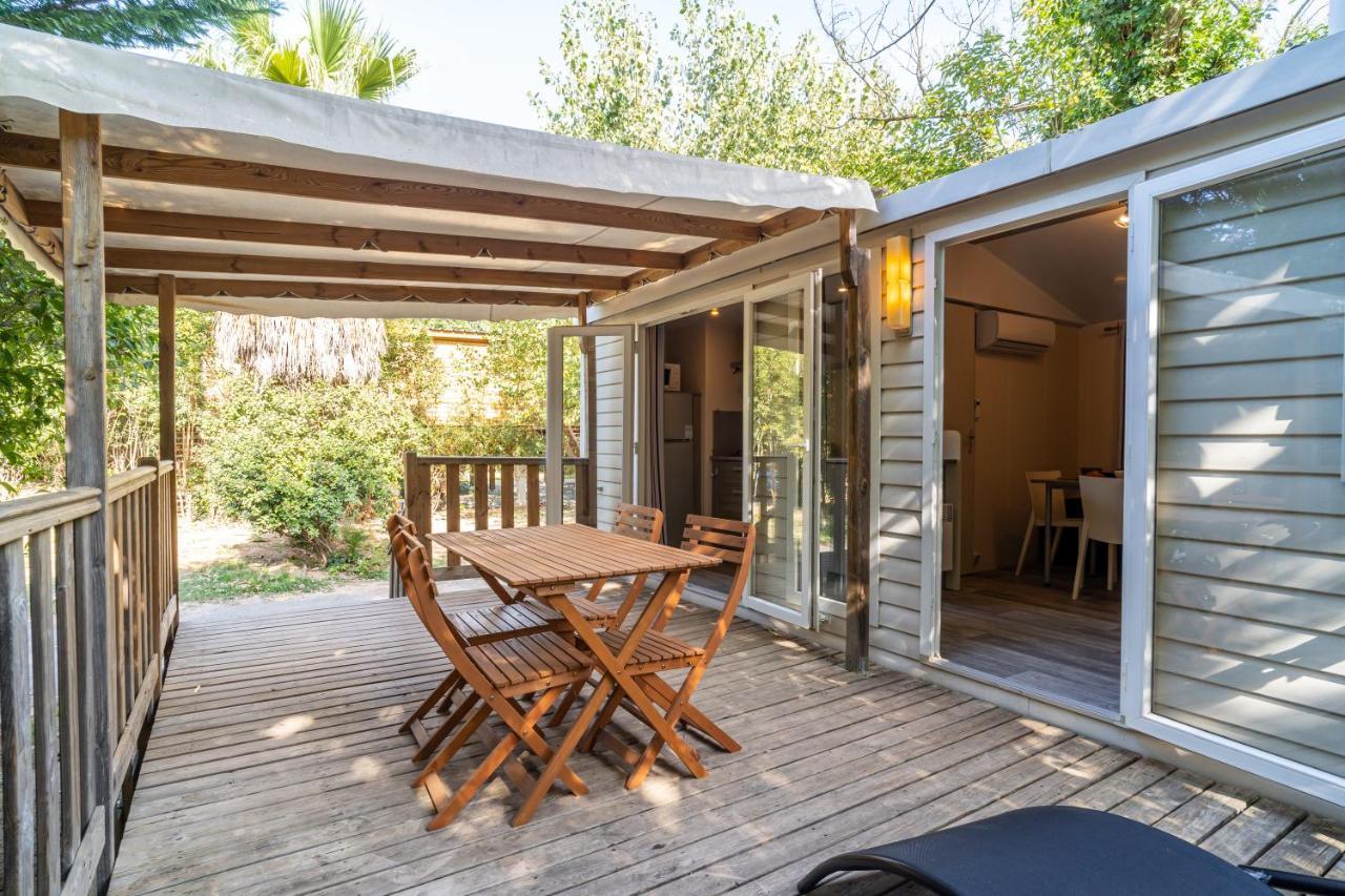 Camping maeva Respire Ecolodge l'Etoile d'Argens Fréjus Eksteriør billede